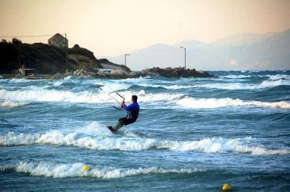 'Rory Kitesurfing 11Nov2006' - Cefalonia